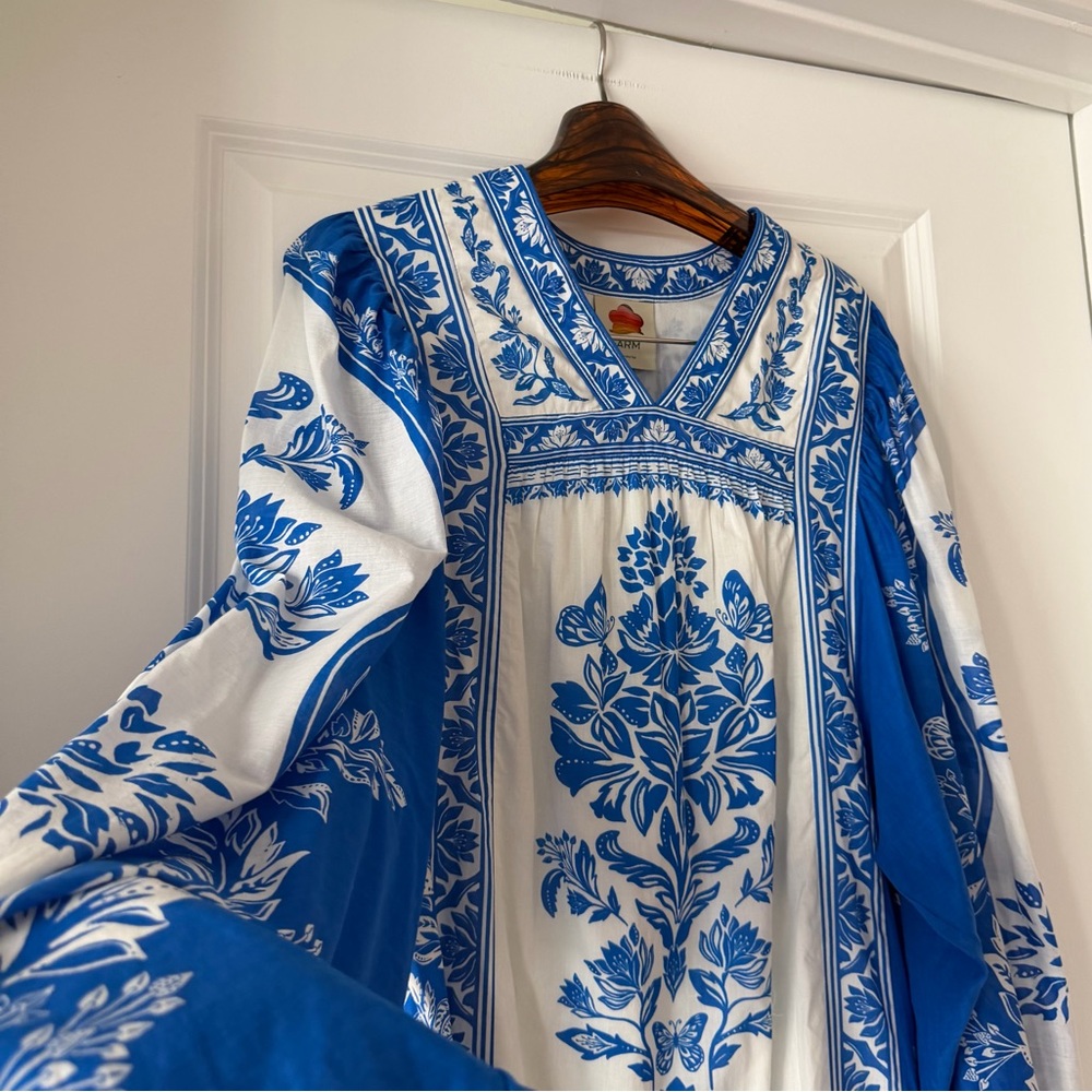 Farm Rio Off-White Delicate Tapestry Long Sleeve Maxi Dress - Picture 2 of 10
